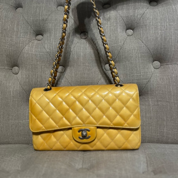 Chanel small double flap patent gold bag - Picture 8 of 10